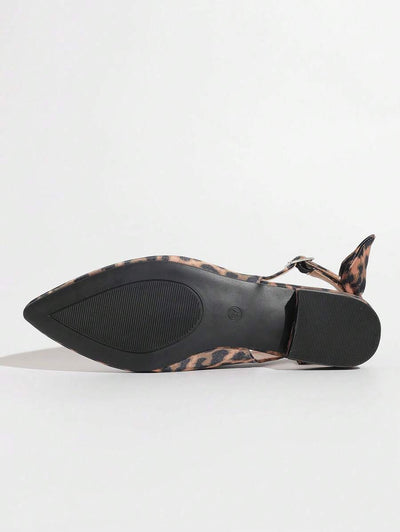 Zara | Chic Leopard Print Flats