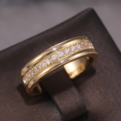 Marlowe – Elegant Double Zirconia Inlaid Ring