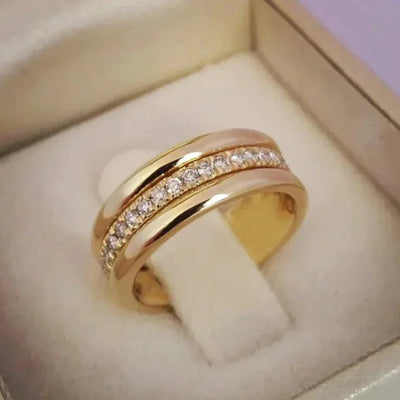 Marlowe – Elegant Double Zirconia Inlaid Ring