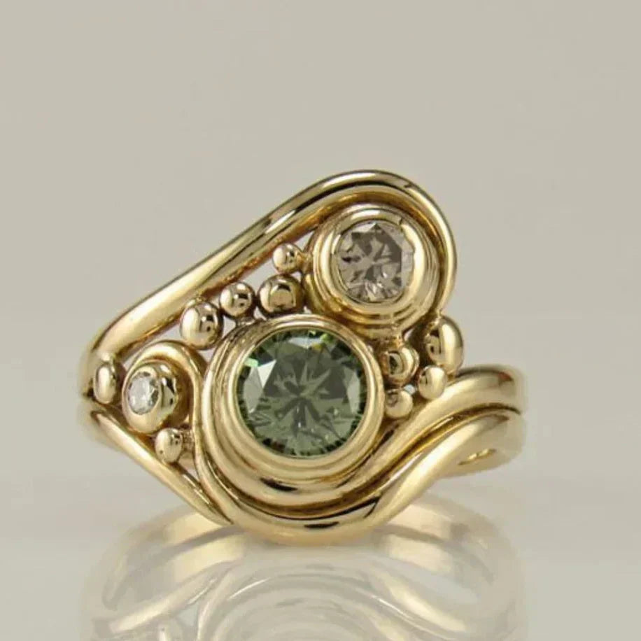 Astrid – Vintage Green Zirconia Ring