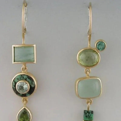 Amy – Vintage Green Dangling Earrings
